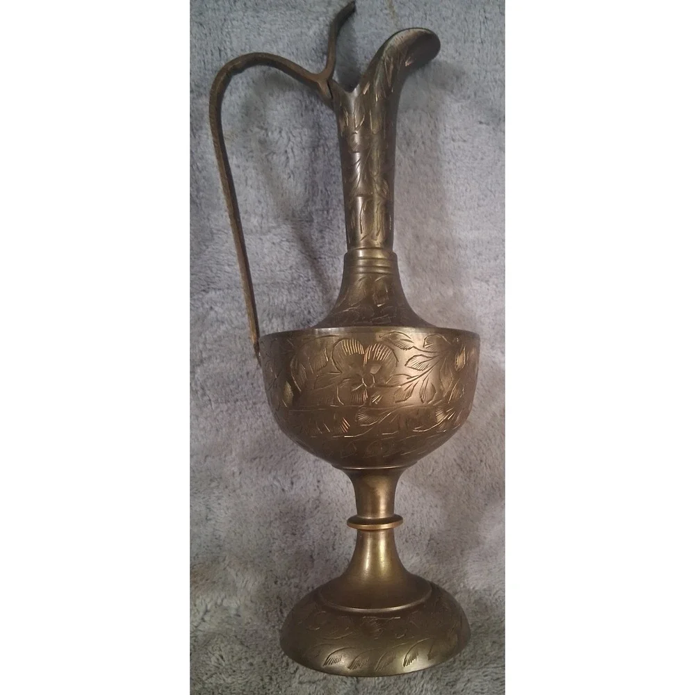 Vtg Etched Brass Pitcher Ewer Floral Hand Crafted India Aftaba Moorish Styl 9.5